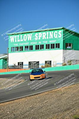 media/Oct-18-2025-Extreme Speed (Sat) [[d6d7e1fef1]]/Group 1 Red/Session 1 (Turn 4)/